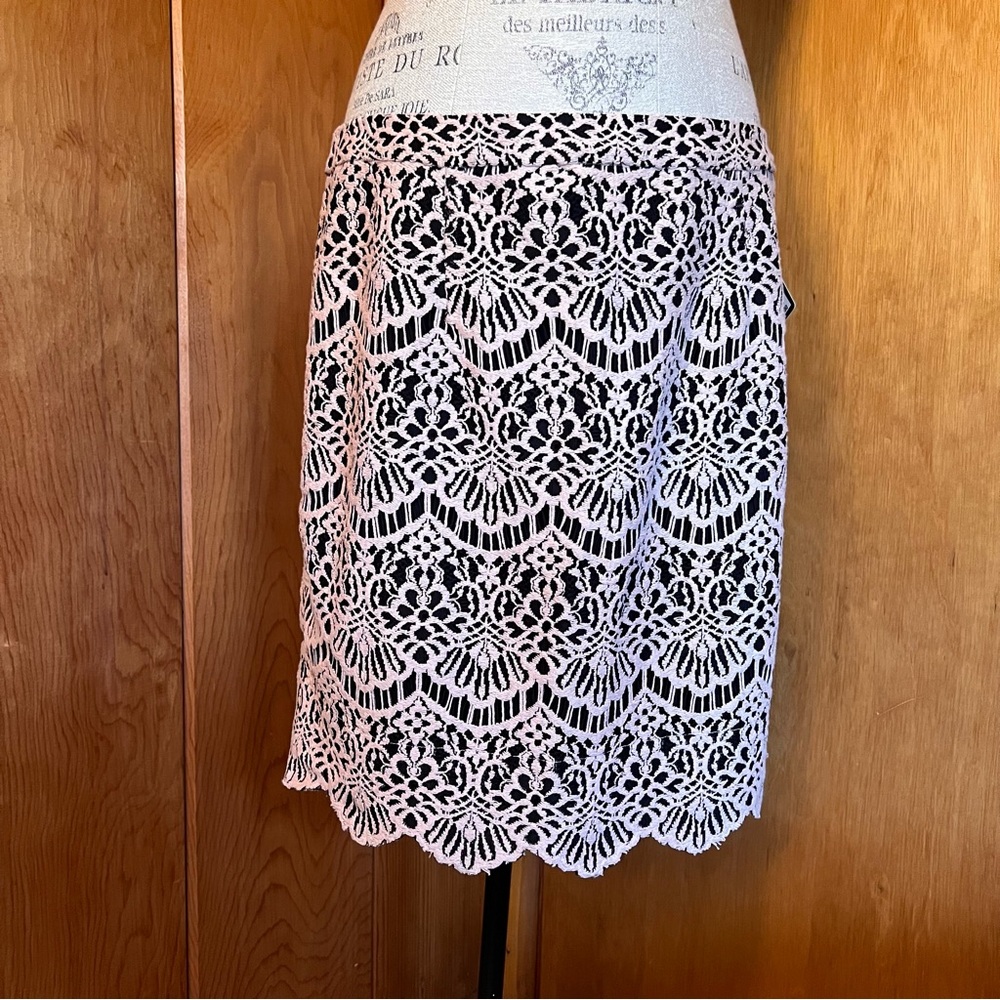 Halogen Black and Beige Lace Skirt Size 14 NWT